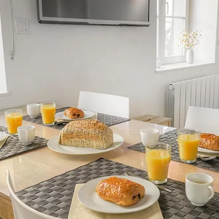Appartement Charmand Et Cosy Avec Emplacement Idéal