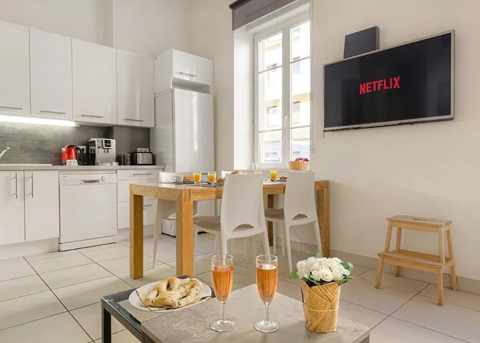 Charmand Et Cosy Avec Emplacement Idéal Apartamento Lyon